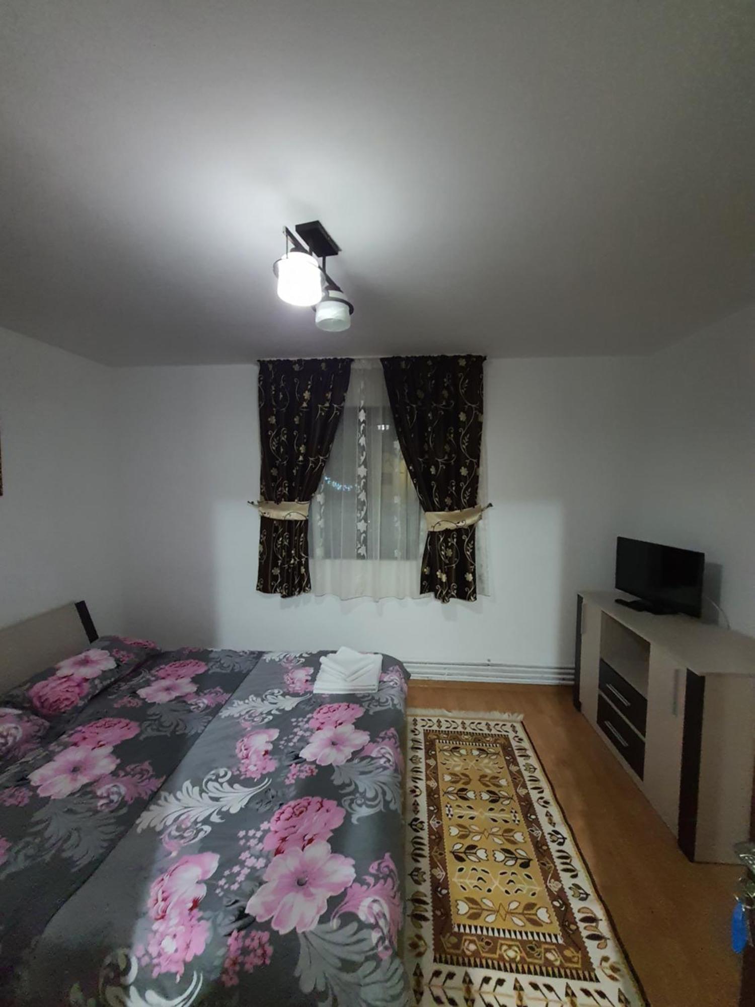 Hotel Casa Alma Borşa Zimmer foto
